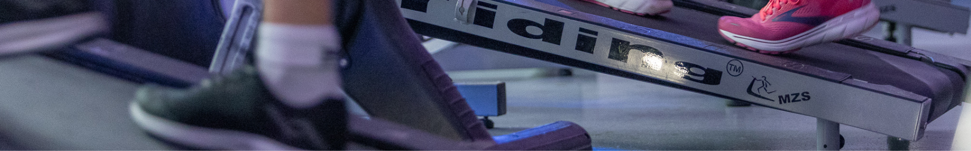 header striding
